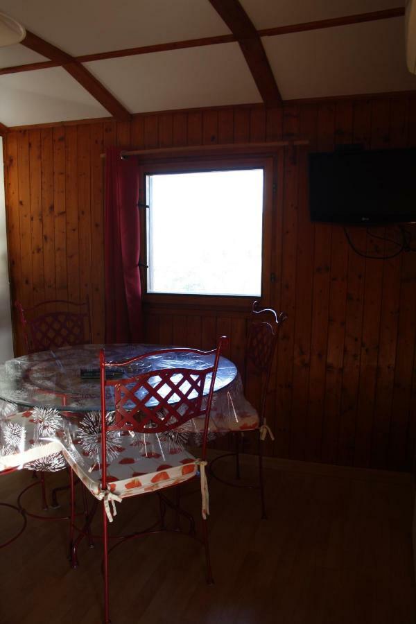 Les Chalets En Cevennes Saint-Christol-lès-Alès Екстериор снимка